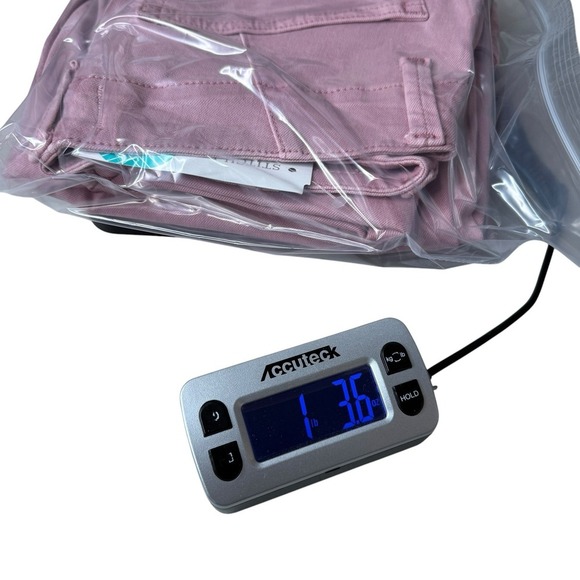 PAIGE Women's Christy Cargo Tapered High Rise Cuffed in Vintage Garden Rose‎ 27 - Picture 6 of 12